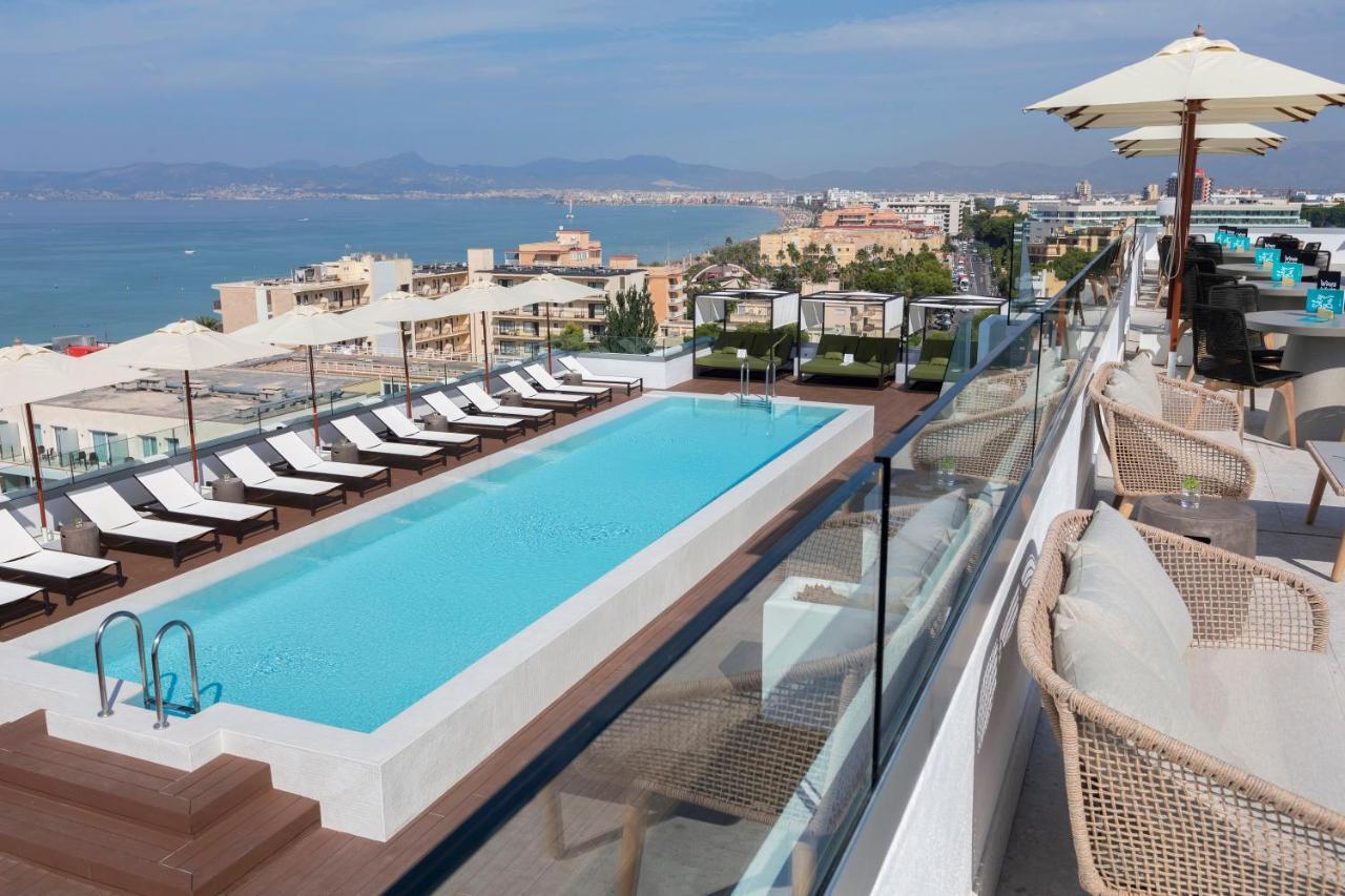 艾龙公园hm酒店 帕尔马海滩 外观 照片 Rooftop pool at the hotel
